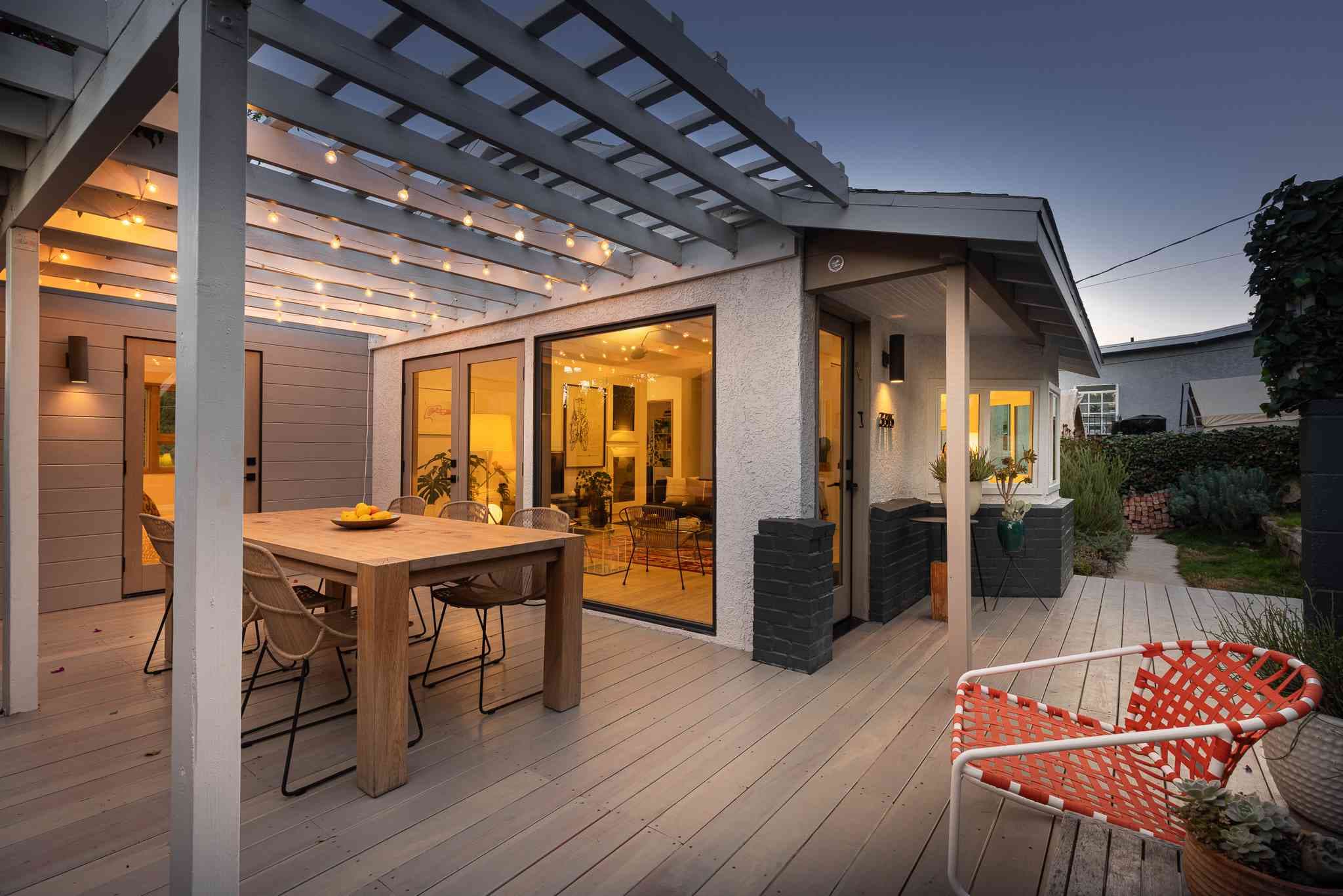 Interior and exterior lighting design and install